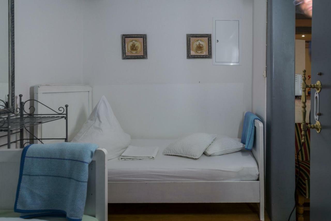 Haus Zum Einhoernle كونستانز المظهر الخارجي الصورة